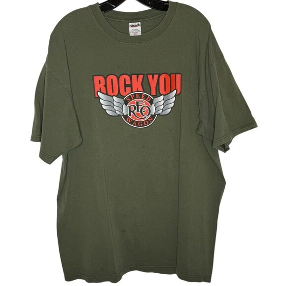 REO Speedwagon 2004 Tour Rock You Graphic T-Shirt 2X Anvil Pre-Shrunk Cotton VTG - Picture 1 of 7